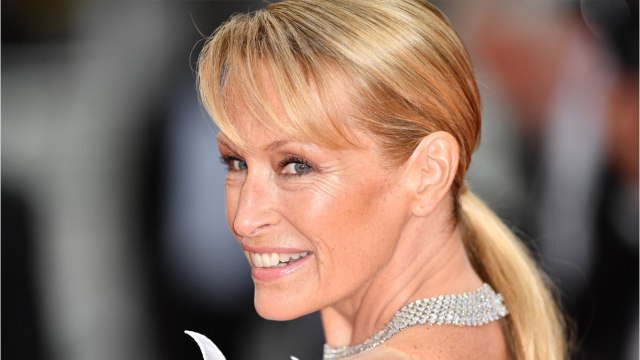 VOICI : Estelle Lefébure : son émouvant hommage à sa maman décédée dans un accident de voiture