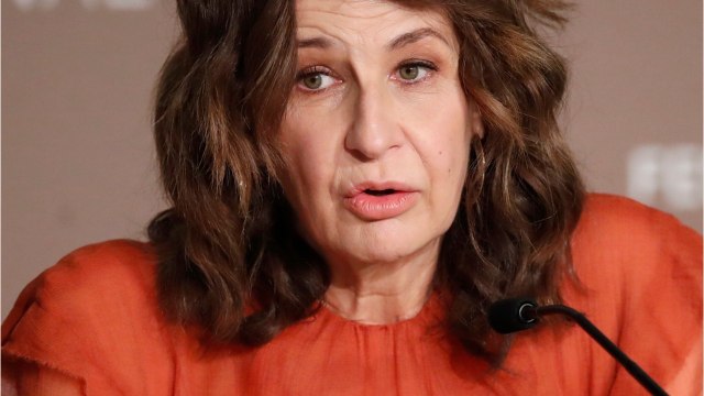 VOICI : Valérie Lemercier complexée par son physique : les ignobles lettres qu'elle recevait au début de sa carrière