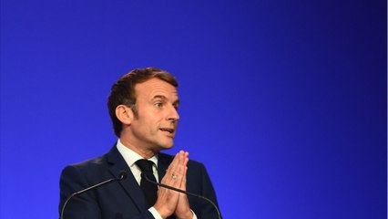 VOICI : Emmanuel Macron très préoccupé par le Covid-19 ? Le président envisage une nouvelle allocution