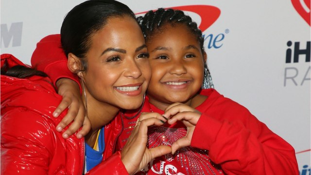VOICI : Christina Milian en galère avec sa fille Violet : la chérie de M Pokora s’agace