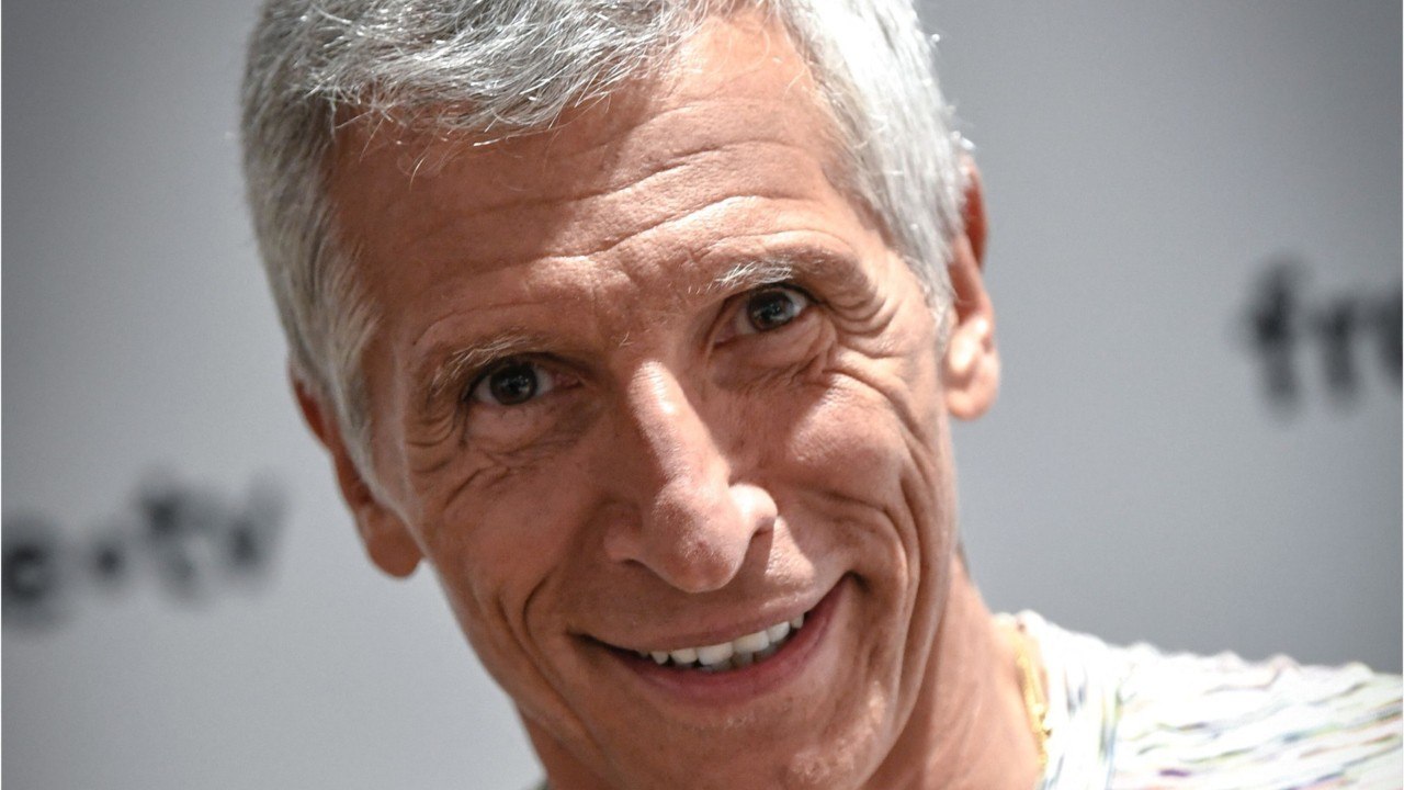 VOICI : Nagui "en larmes" : ce jour où l'animateur pensait que sa carrière était terminée