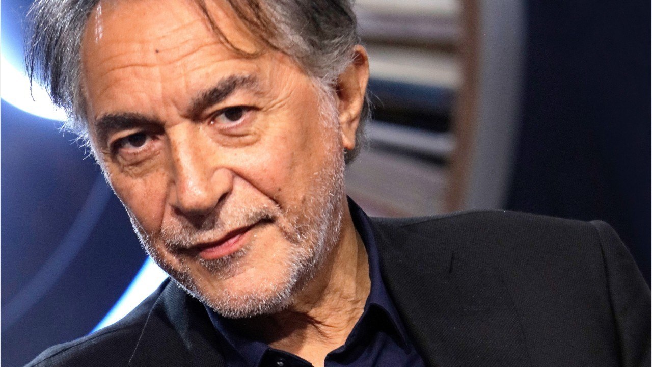 VOICI : Richard Berry accusé d’inceste : Coline Berry dévoile des SMS envoyés par son père