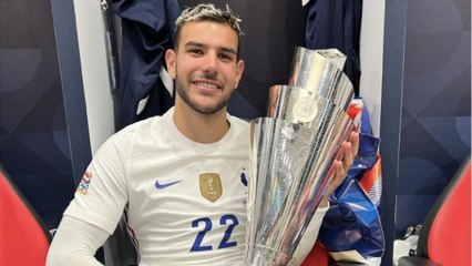 VOICI : Theo Hernandez papa pour la première fois : sa compagne Zoe Cristofoli est enceinte