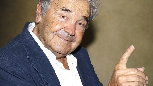 VOICI : L'univers du spectacle n'est pas jojo vous savez : Pierre Perret confie ne pas avoir d'amis dans ce milieu fait de coups bas