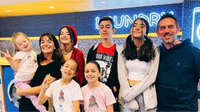 VOICI - PHOTOS Diana et Gérome Blois (Familles nombreuses) : leur tendre déclaration d'amour pour cette occasion spéciale