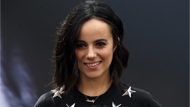 VOICI : Alizée rassurée : elle partage d’excellentes nouvelles à propos de son chien
