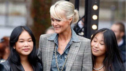 VOICI : Laeticia Hallyday en couple avec Jalil Lespert : comment s'entendent leurs enfants âgés de 17 à 10 ans ?