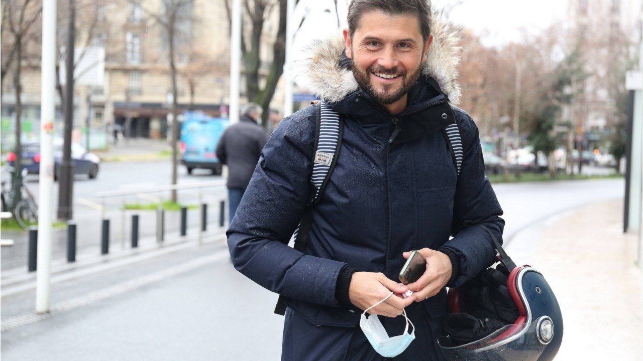VOICI - Christophe Beaugrand papa : Valentin bientôt grand frère ? L'animateur se confie