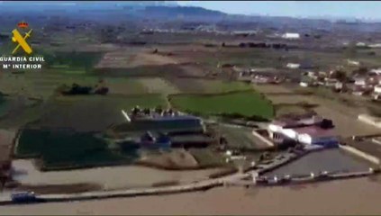 La crecida del Ebro, vista desde el helicóptero de la Guardia Civil