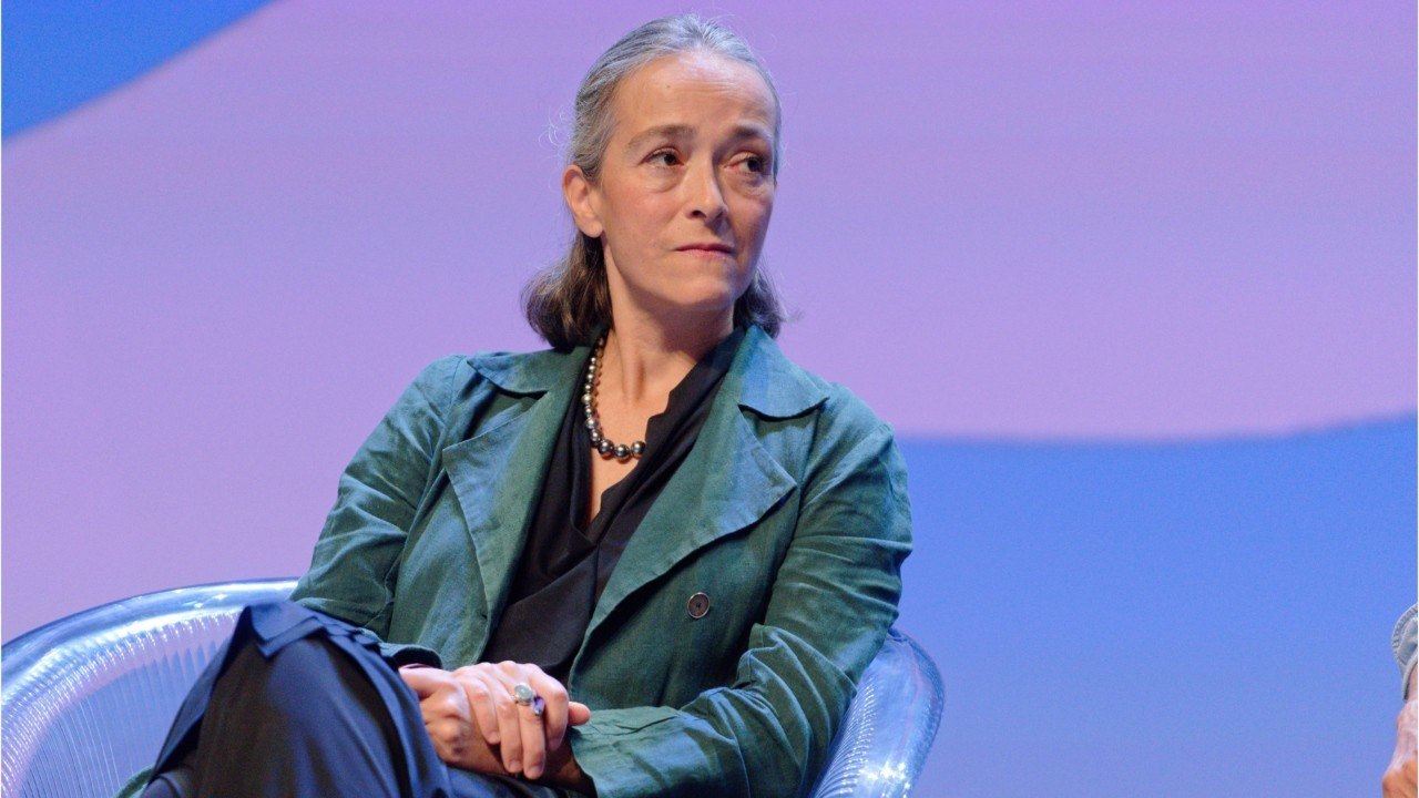 VOICI : Crise à Télématin : une salariée de l'émission a tenté de se suicider, Delphine Ernotte sort du silence