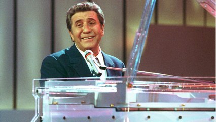 VOICI : Gilbert Bécaud : le magnifique hommage que prépare sa fille, vingt ans après sa mort