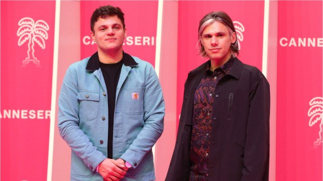 VOICI : Orelsan : qui est Clément Cotentin, son frère et réalisateur du documentaire sur le rappeur ?