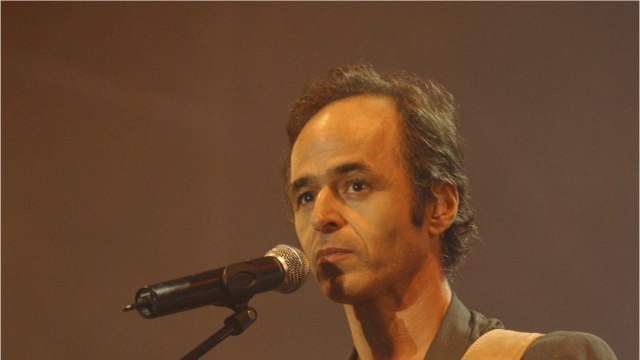 VOICI : Jean-Jacques Goldman, la grande soirée anniversaire : M6 révèle si le chanteur a été bel et bien invité à son émission spéciale