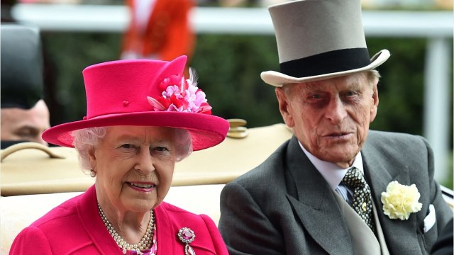VOICI : Mort du prince Philip : la reine Elizabeth II évoque son défunt époux pour la première fois en public