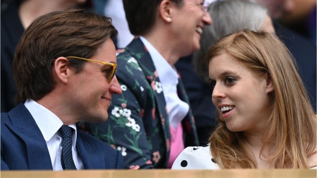 Voici - PHOTO Princesse Beatrice maman : sa sœur Eugenie envoie un tendre message à sa nièce