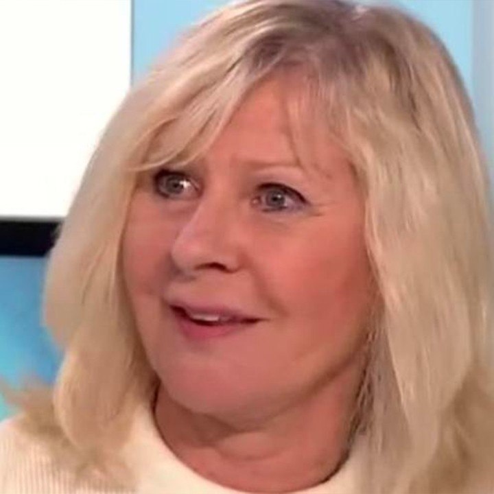 Voici social - Mort de Claude Lombard : la chanteuse du Club Dorothée s'est éteinte à 76 ans (1)