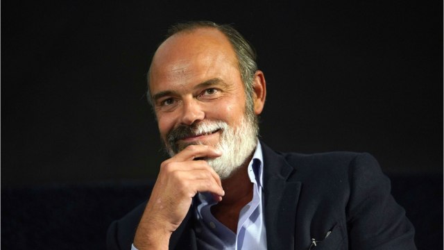 VOICI : Édouard Philippe : ses touchantes confidences sur sa relation avec ses parents