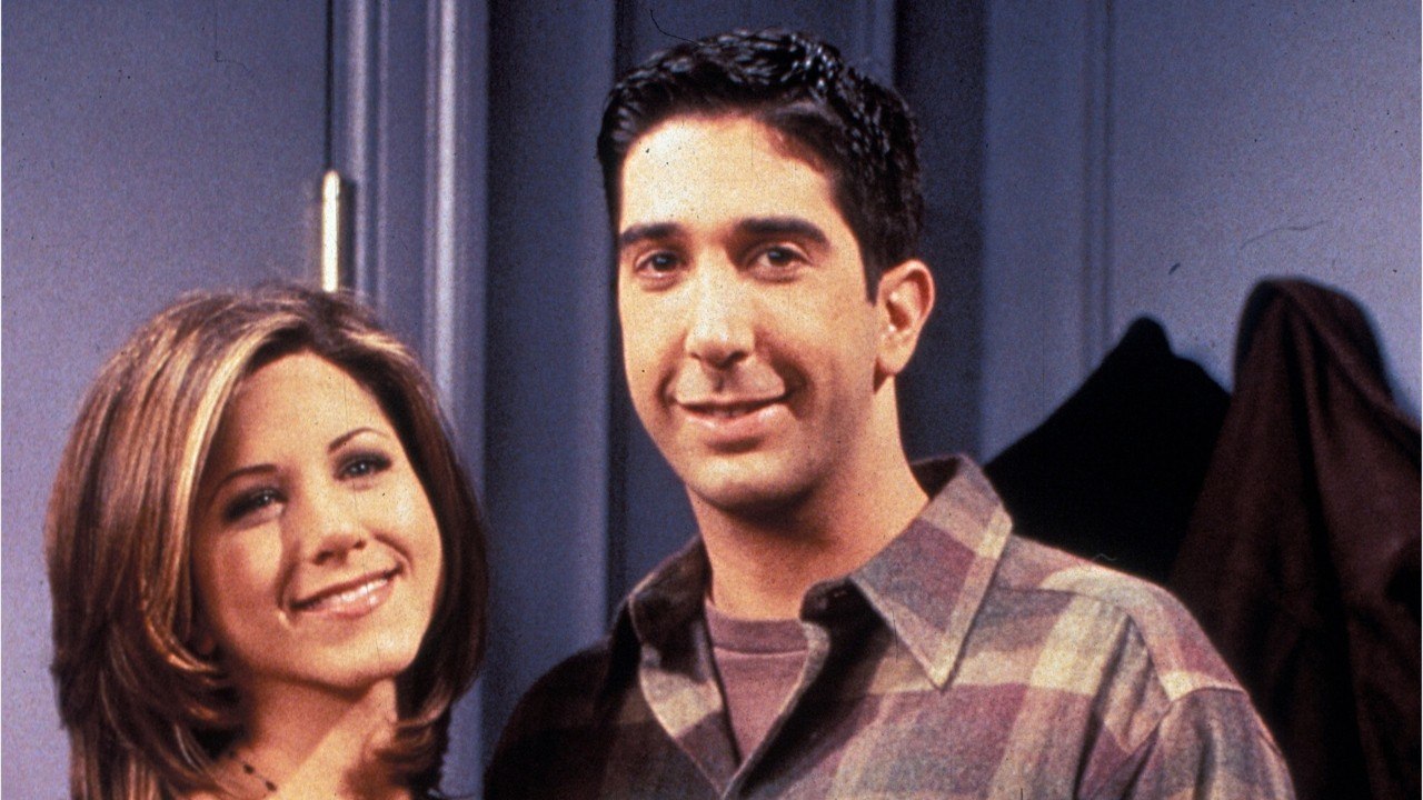 VOICI : Jennifer Aniston réagit aux rumeurs de love-story avec David Schwimmer après Friends : The Reunion