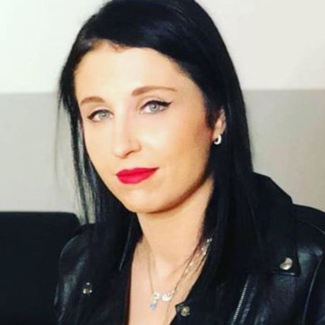 VOICI : SOCIAL Amandine Pellissard (Familles nombreuses, la vie en XXL) : Ces critiques qu'elle a du surmonter avant d'être médiatisée