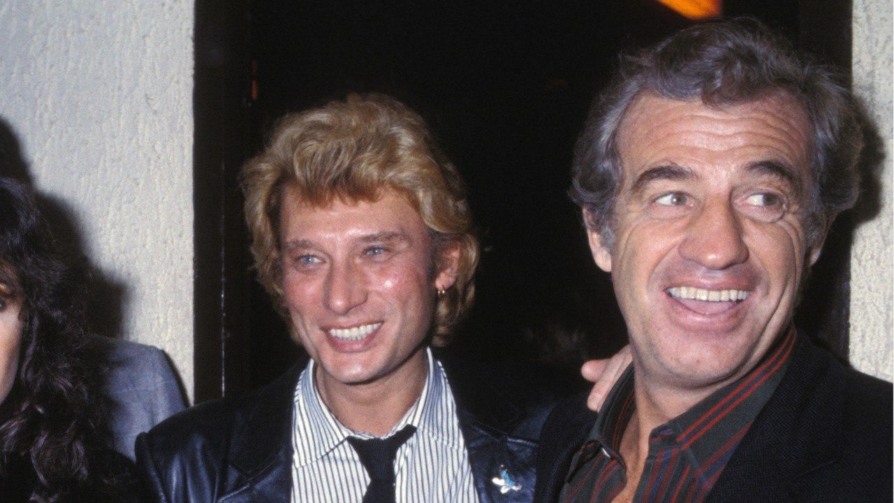 VOICI - PHOTO Mort de Jean-Paul Belmondo : émue, Laeticia Hallyday évoque Johnny Hallyday et bouleverse les internautes
