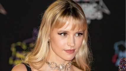 VOICI Angèle : désespérée, la chanteuse lance un appel à l'aide à ses fans