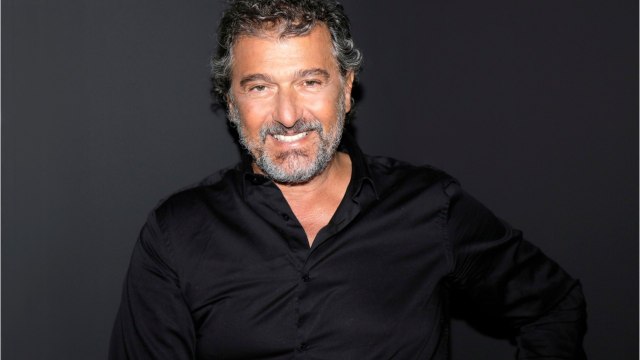 VOICI - PHOTO Daniel Lévi a 60 ans : sa femme Sandrine lui fait la plus tendre des déclarations