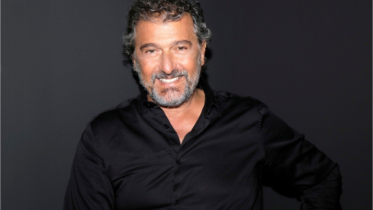 VOICI - PHOTO Daniel Lévi a 60 ans : sa femme Sandrine lui fait la plus tendre des déclarations