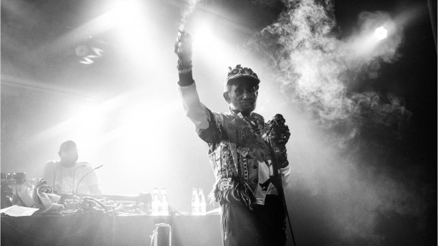 VOICI - Mort de Lee Scratch Perry, pionnier du reggae, à l'âge de 85 ans