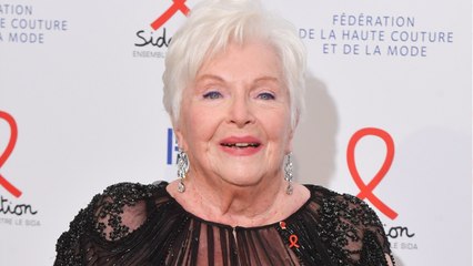 VOICI : Line Renaud : pourquoi elle n’arrivait pas à quitter son amant Nate Jacobson