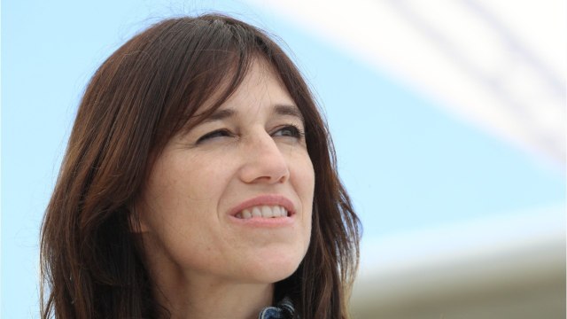 Voici - PHOTO Charlotte Gainsbourg partage un rare cliché de la maman d'Yvan Attal pour son anniversaire