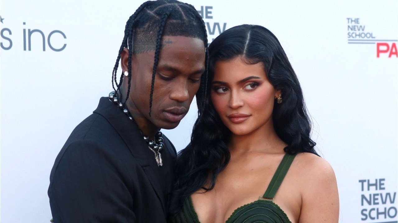 VOICI : Kylie Jenner enceinte ? Cette déclaration de Caitlyn Jenner qui en dit long