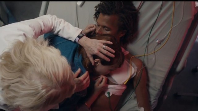 VOICI : Demain nous appartient : les fans de la série de TF1 effondrés après la mort du personnage d'Ulysse (Sébastien Capgras)