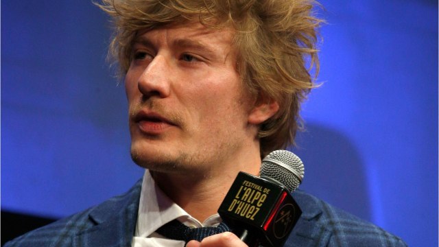 VOICI - Danse avec les stars : qui est Gérémy Credeville, qui rejoint officiellement le casting de la 11ème saison ?