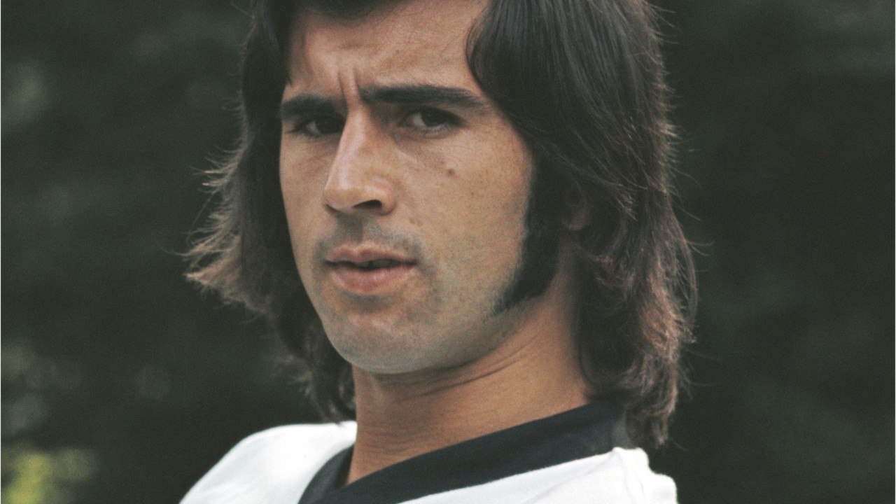 Voici - Mort de Gerd Müller : le légendaire foo...