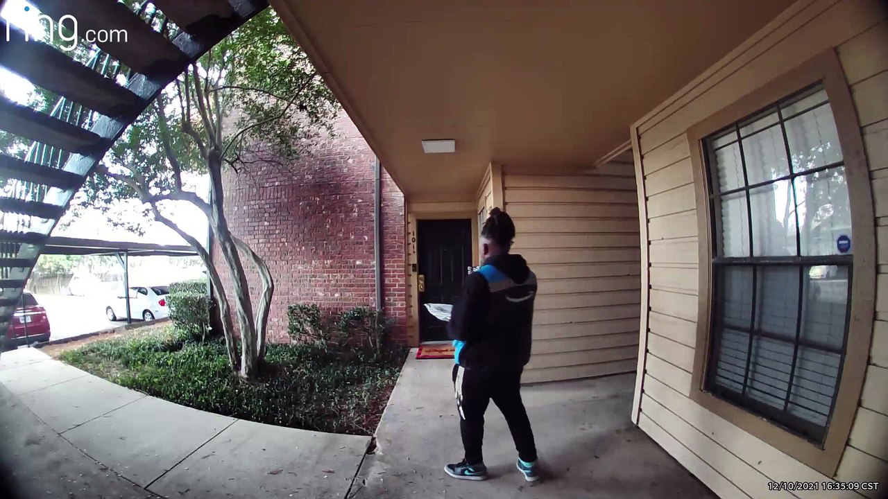 Amazon Delivery Driver Throws Package