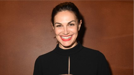 VOICI : Helena Noguerra prise à partie sur un sujet grave, elle répond à un internaute mécontent