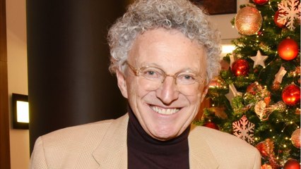 VOICI - Nelson Monfort interrompt un match à Roland-Garros en parlant trop fort