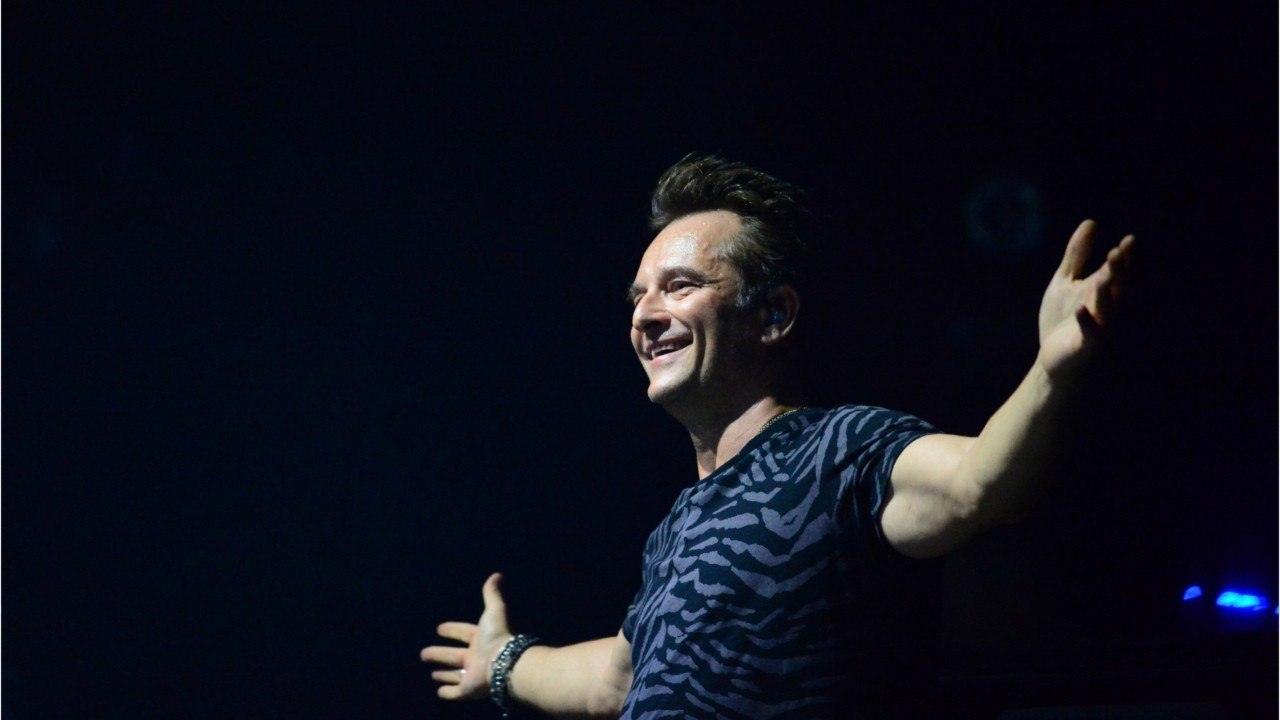 VOICI : David Hallyday a 55 ans : sa petite soeur Darina Scotti lui adresse un émouvant message
