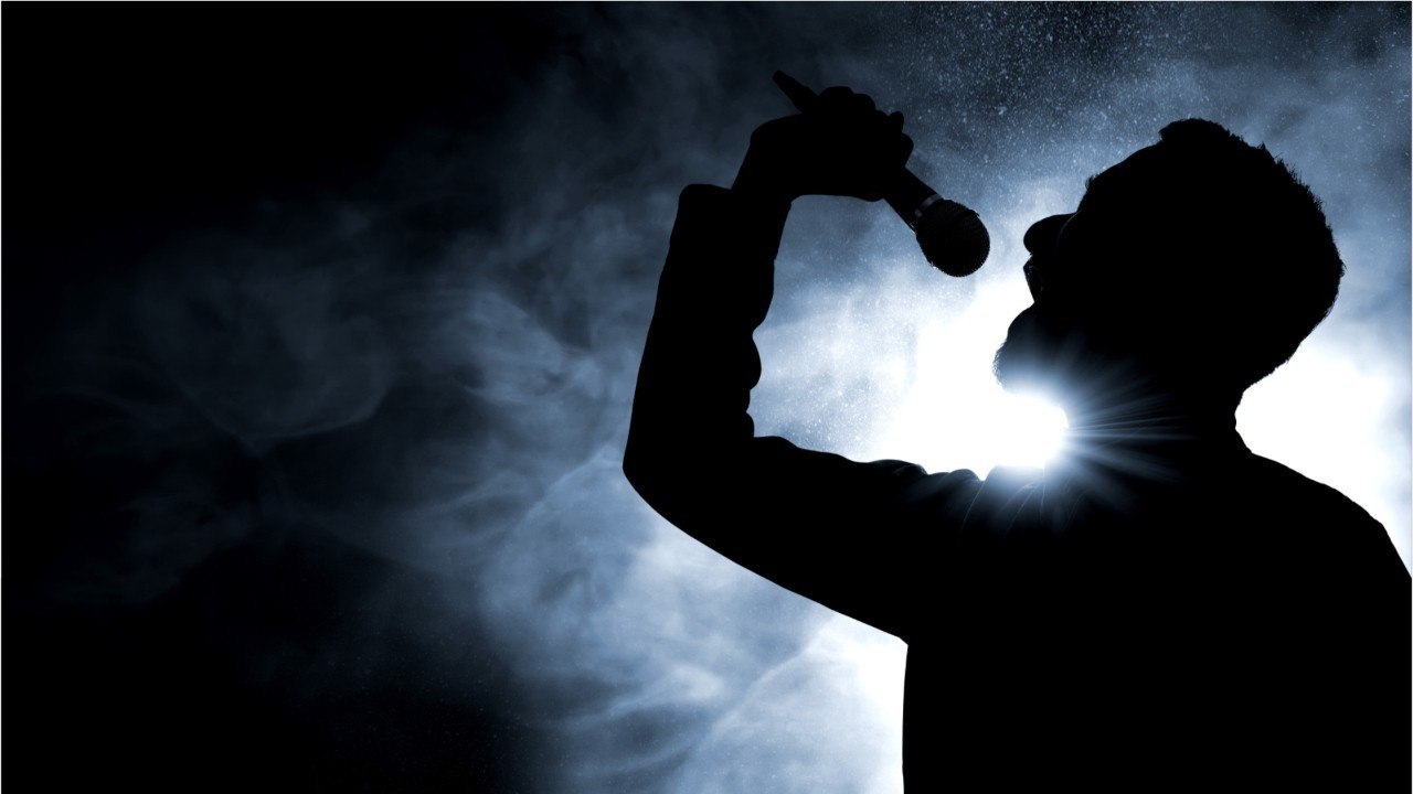VOICI  : Good Singers : comment sont sélectionnés les candidats qui chantent mal ?