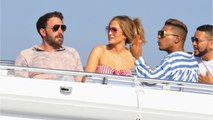 VOICI - Ben Affleck et Jennifer Lopez bientôt fiancés ? Ce geste qui éloigne la rumeur