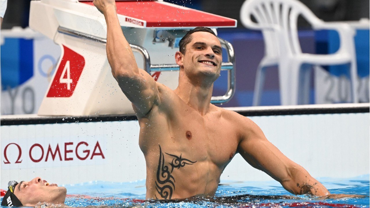 VOICI : JO de Tokyo 2021 : la belle déclaration de Florent Manaudou à sa compagne Pernille Blume après leur médaille respective