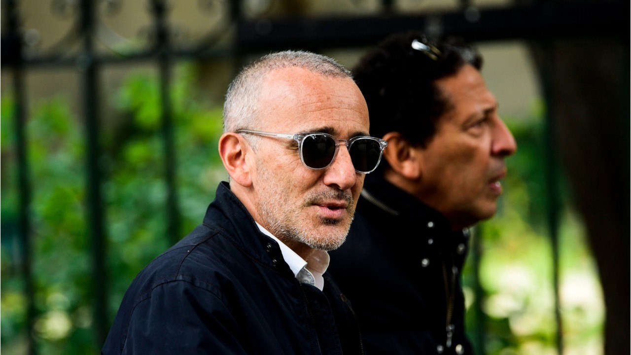 VOICI - Elie Semoun effraye une inconnue : sa blague divise et fait réagir Franck Dubosc