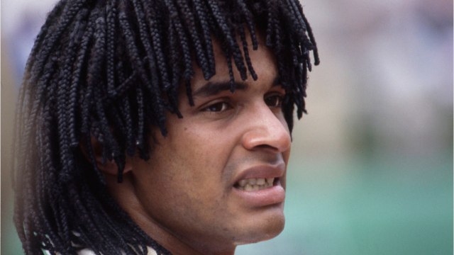 Voici PHOTO Yannick Noah poste un rare cliché avec son père pour une occasion importante (Prêt)