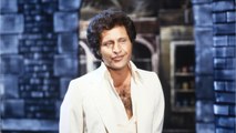 VOICI : Joe Dassin : son fils révèle son unique souvenir du chanteur, peu avant sa mort