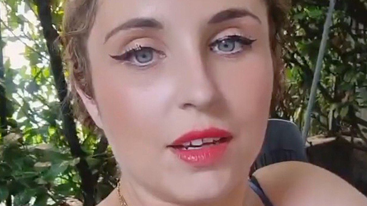 VOICI - Familles nombreuses : Amandine Pellissard révèle avoir été victime d’inceste dans son enfance