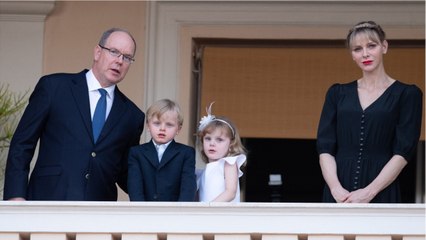 VOICI - PHOTO Charlene de Monaco : découvrez le prix exorbitant du sac de sa fille Gabriella âgée de 6 ans