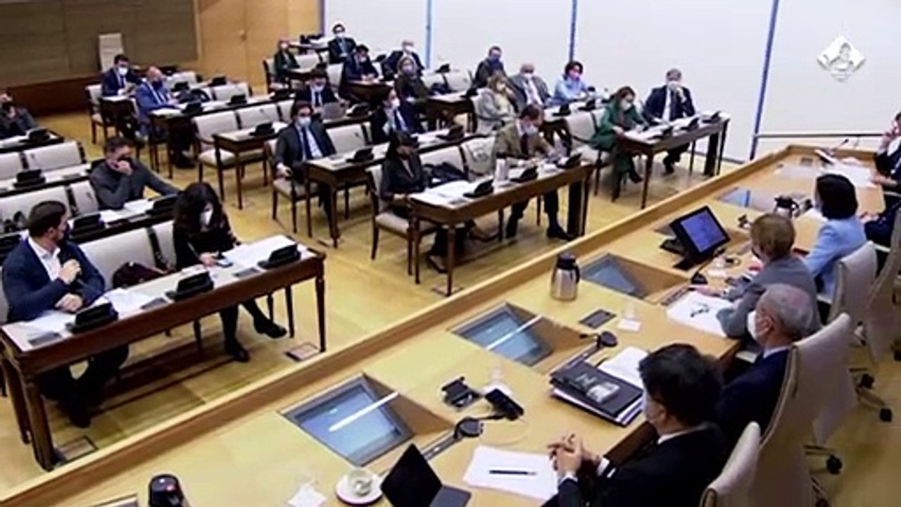 Rajoy niega que la caja b del PP esté acreditada y quita credibilidad a Bárcenas y Villarejo