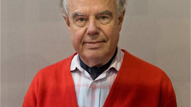 VOICI : Frédéric Mitterrand encore traumatisé par la Covid-19 : sa prise de position sans appel contre les anti-vaccins