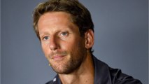 VOICI - PHOTOS Romain Grosjean : le pilote de Formule 1 montre ses brûlures sans bandage