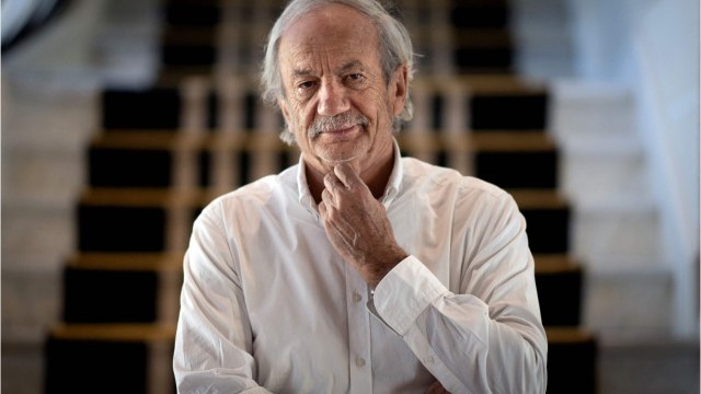 VOICI - Patrick Chesnais s'emporte contre les opposants au pass sanitaire, ces derniers appellent au boycott de ses films